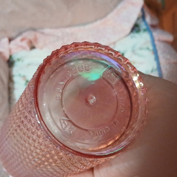 ♡Pink Textured Tumbler with New Pink Straw♡ - Picture 5 of 16